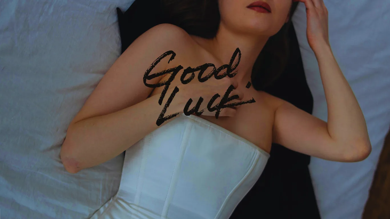 punto-aries-moda-maquillaje-astrología-arte-revista-digital-manifestación-de-luna-llena-en-tauro