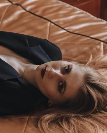 punto-aries-moda-venus-entra-en-tauro-maquillaje-astrología-arte-revista-digital-