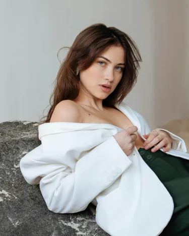 punto-aries-moda-maquillaje-astrología-tendencias-primavera-verano-2026-d