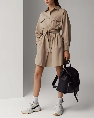 punto-aries-moda-tendencias-primavera-verano-2026-fusion-sport-chic-vestido-camisero-sporty-twist