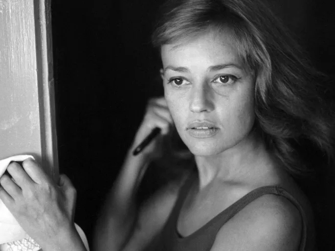 punto-aries-revista-digital-marketing-arte-estilo-parisino-moda-feminidad-intelectual-jeanne-moreau-9