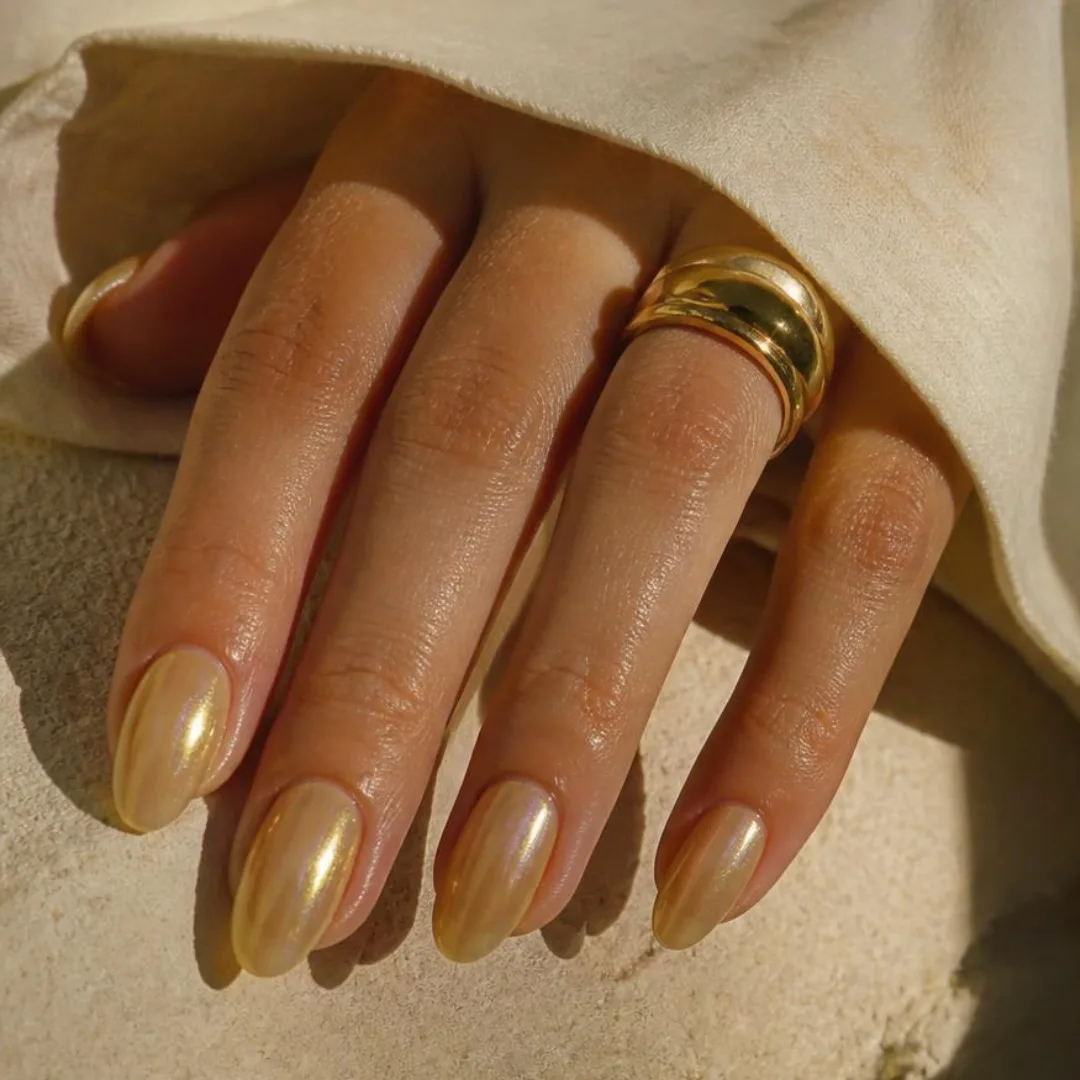 punto-aries-revista-digital-marketing-arte-If-life- gives-you- lemons-make- something- beautiful-nail-art-citrine- chrome-2