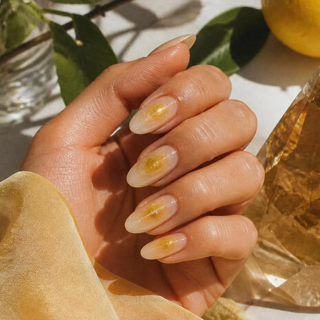 punto-aries-revista-digital-marketing-arte-If-life- gives-you- lemons-make- something- beautiful-nail-art-citrus-aura