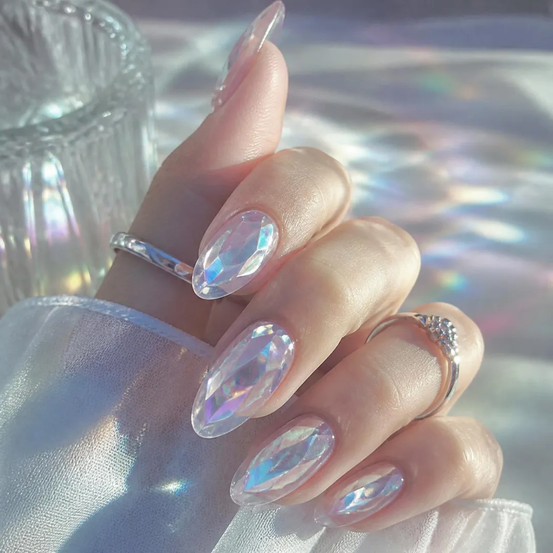 punto-aries-revista-digital-marketing-arte-nail-art-a-life-full-of-spirit-a- home-full-of- soul-&-sensory-pleasures-crystal- rainbow-3
