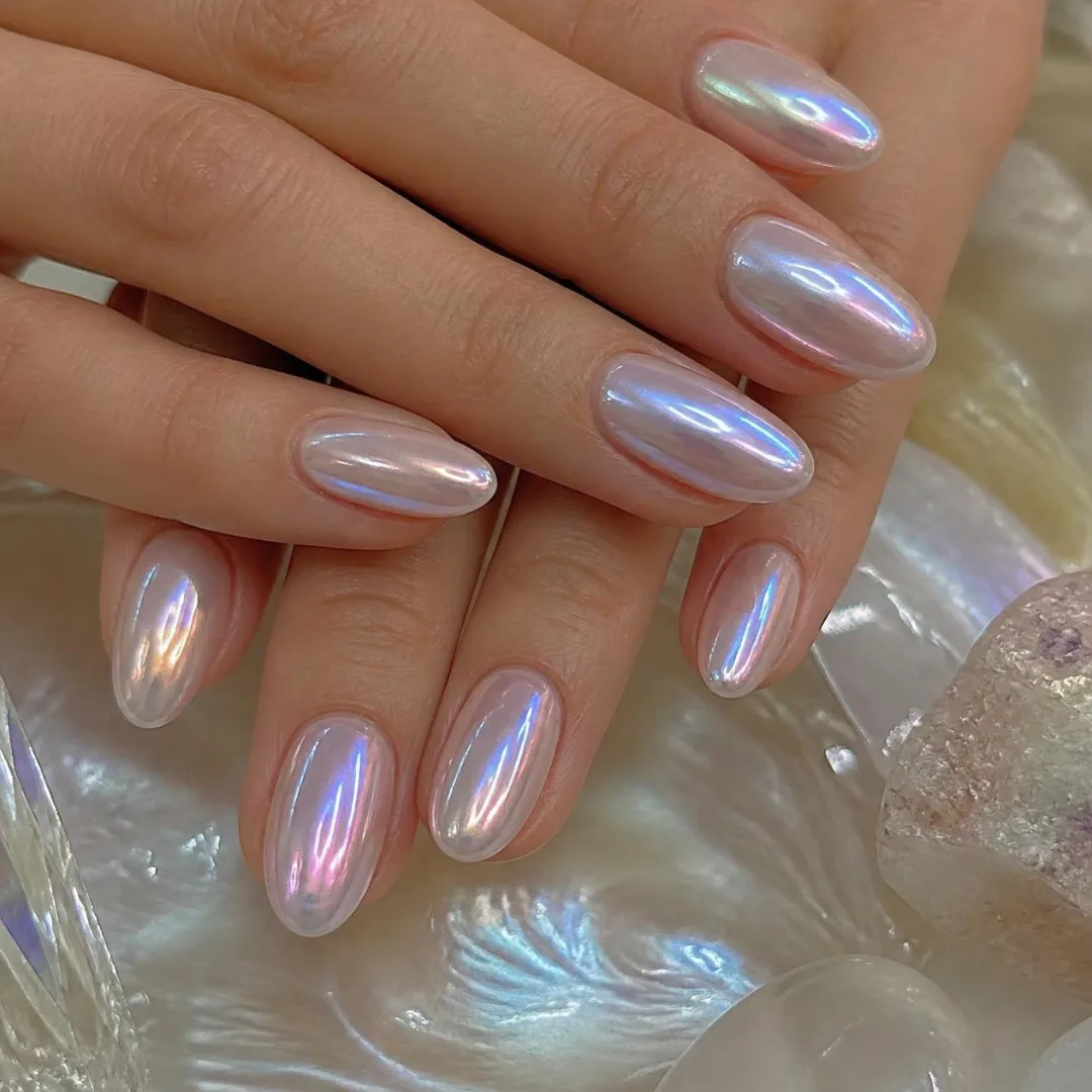 punto-aries-revista-digital-marketing-arte-nail-art-a-life-full-of-spirit-a- home-full-of- soul-&-sensory-pleasures-white-opal