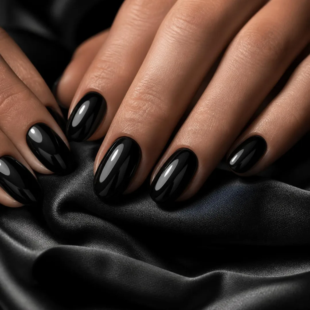 punto-aries-revista-digital-marketing-arte-nail-art -nspiration-the-high-priestess-visual-universe-black-glass