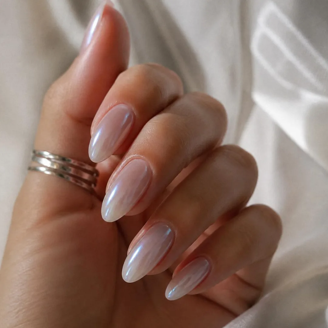 punto-aries-revista-digital-marketing-arte-sea-findings-an- editorial-collection-of -treasures-nail-art-inspiration-platino